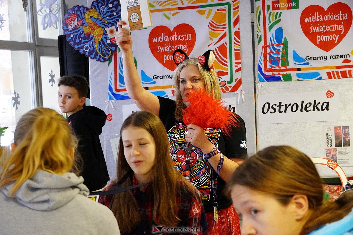 Mały finał WOŚP w SP nr 5 [12.01.2024] - zdjęcie #59 - eOstroleka.pl