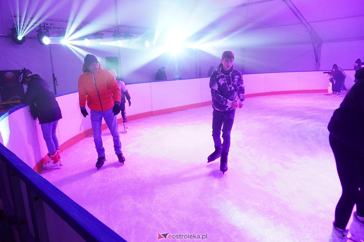 Otwarcie lodowiska w Ostrołęce [12.01.2024] - zdjęcie #4 - eOstroleka.pl