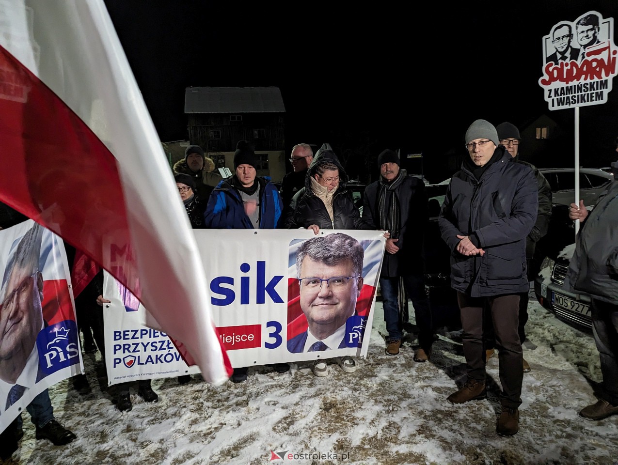 Manifestacja w Przytułach Starych w solidarności z Maciejem Wąsikiem [12.01.2023] - zdjęcie #43 - eOstroleka.pl