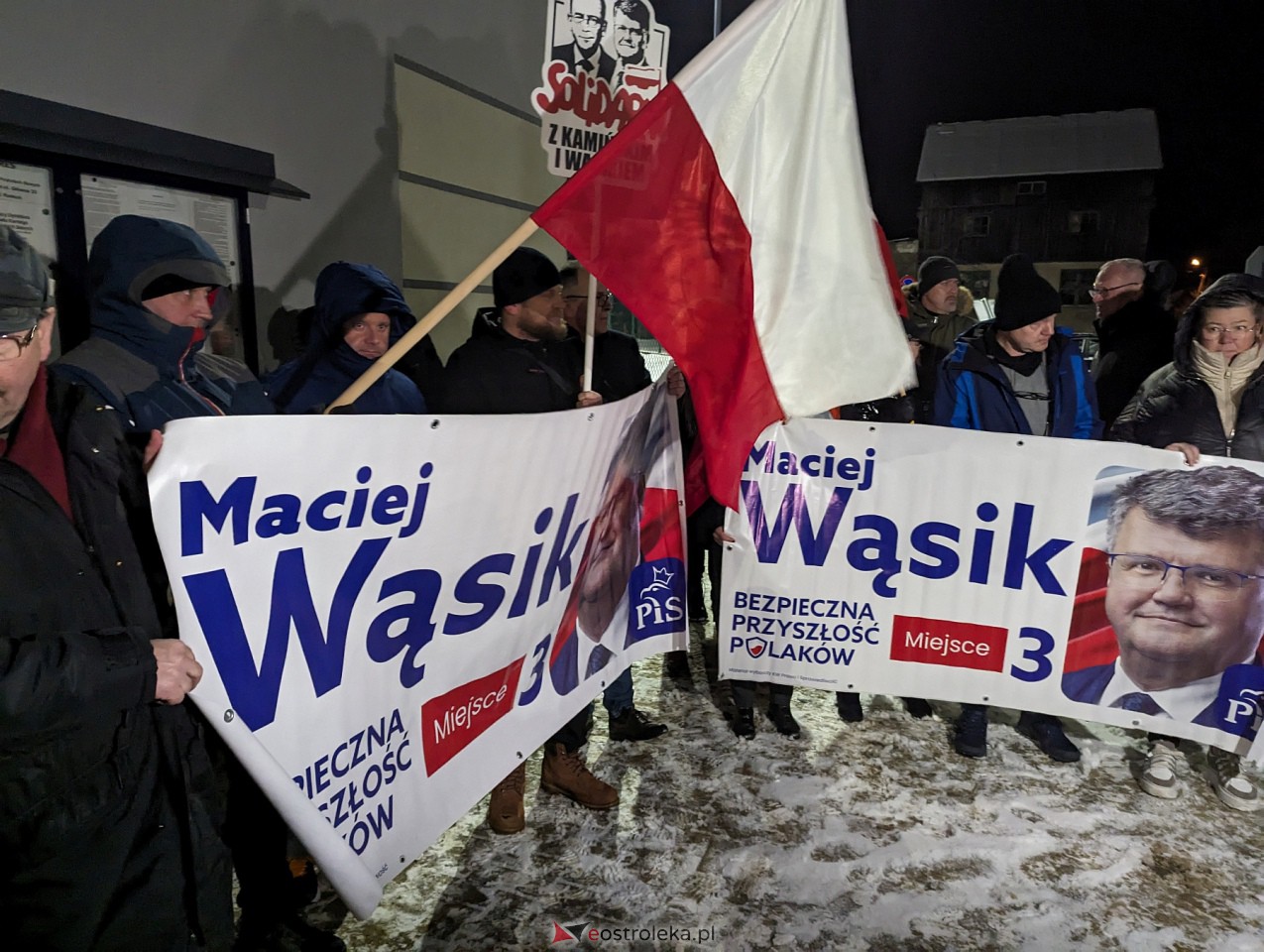 Manifestacja w Przytułach Starych w solidarności z Maciejem Wąsikiem [12.01.2023] - zdjęcie #5 - eOstroleka.pl