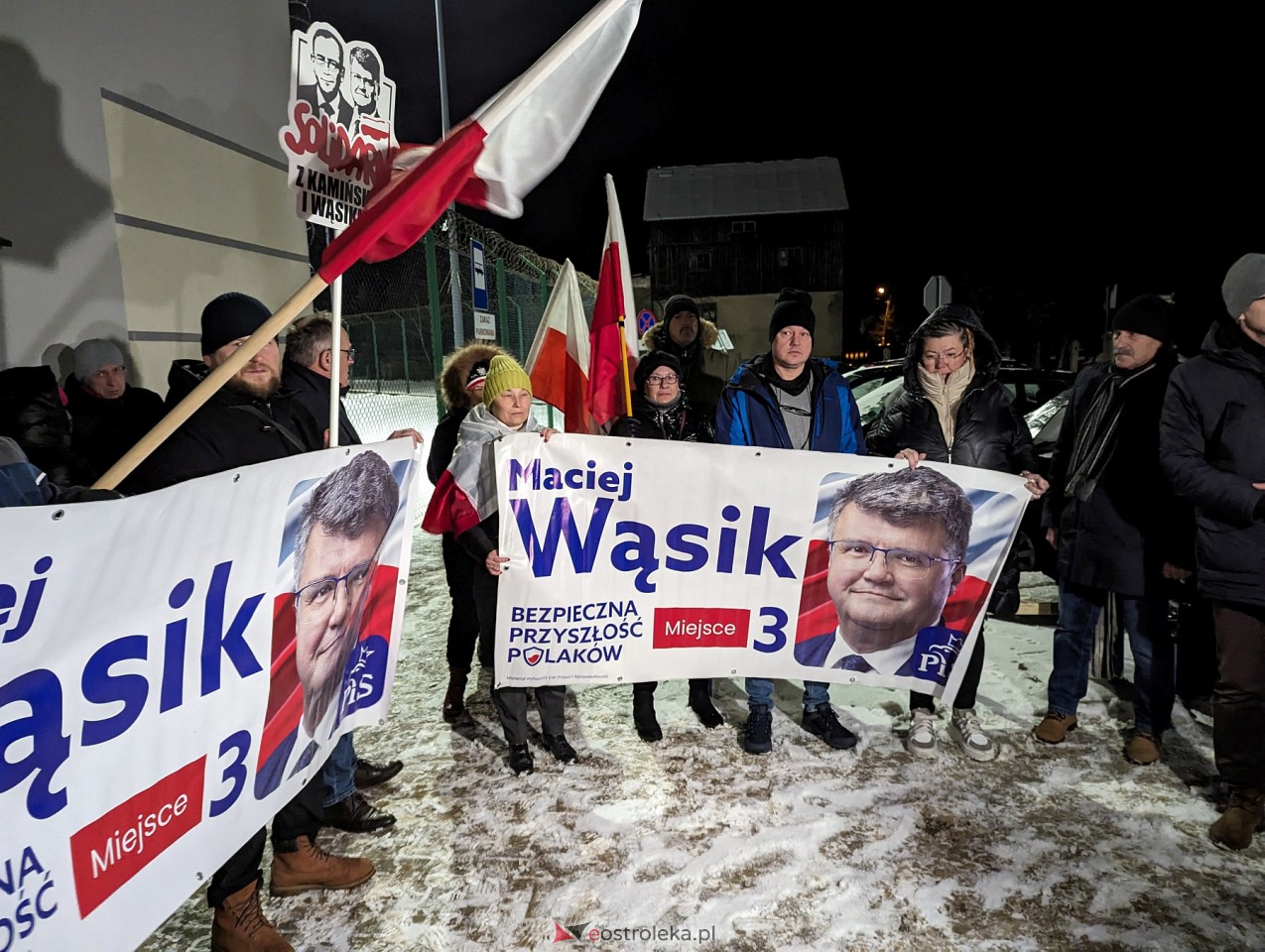 Manifestacja w Przytułach Starych w solidarności z Maciejem Wąsikiem [12.01.2023] - zdjęcie #13 - eOstroleka.pl