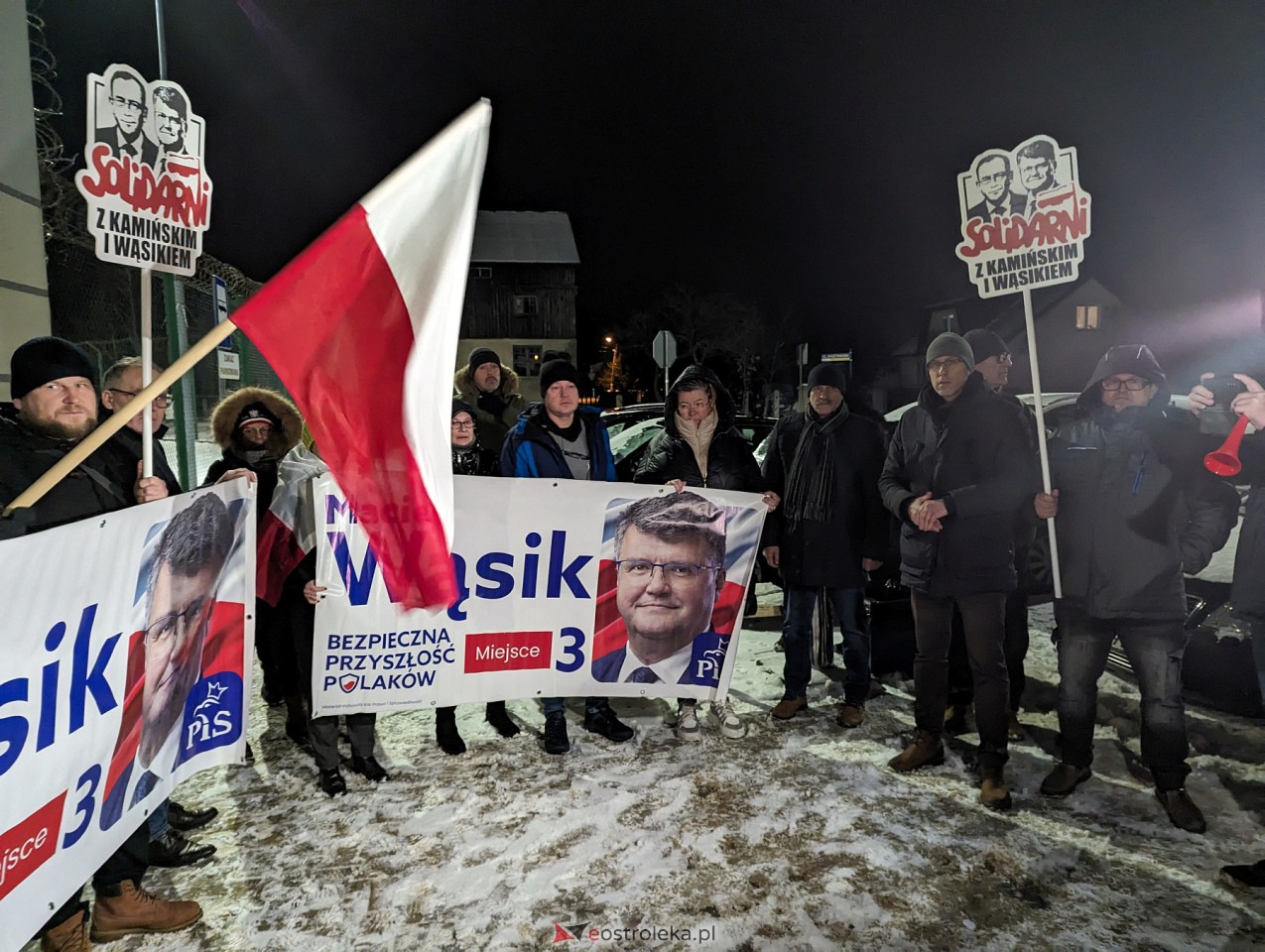 Manifestacja w Przytułach Starych w solidarności z Maciejem Wąsikiem [12.01.2023] - zdjęcie #15 - eOstroleka.pl