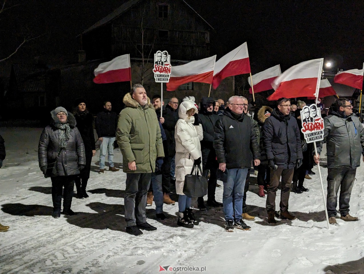 Manifestacja w Przytułach Starych w solidarności z Maciejem Wąsikiem [12.01.2023] - zdjęcie #11 - eOstroleka.pl