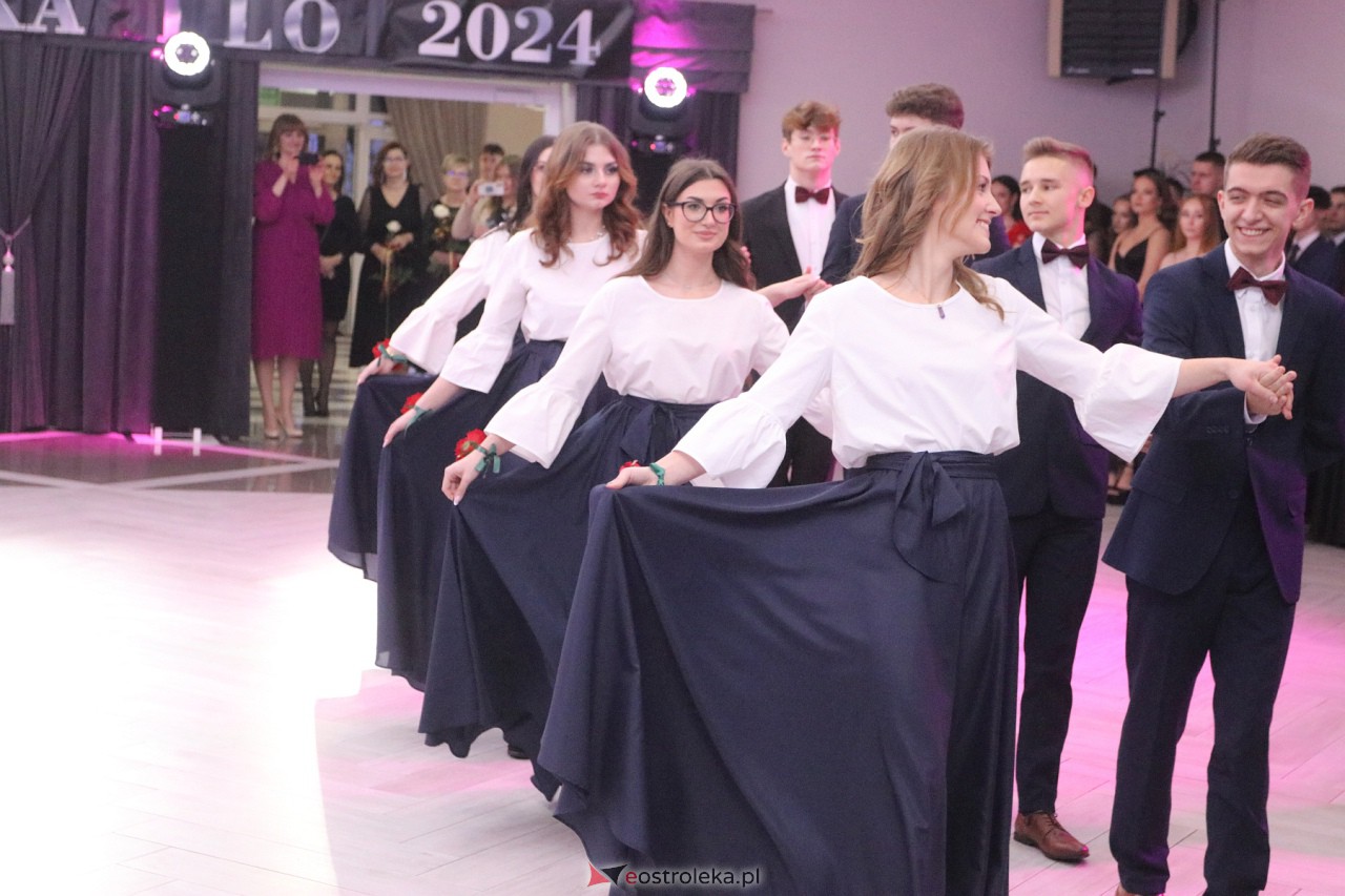 Studniówka 2024 I LO w Ostrołęce [13.01.2024] - zdjęcie #202 - eOstroleka.pl