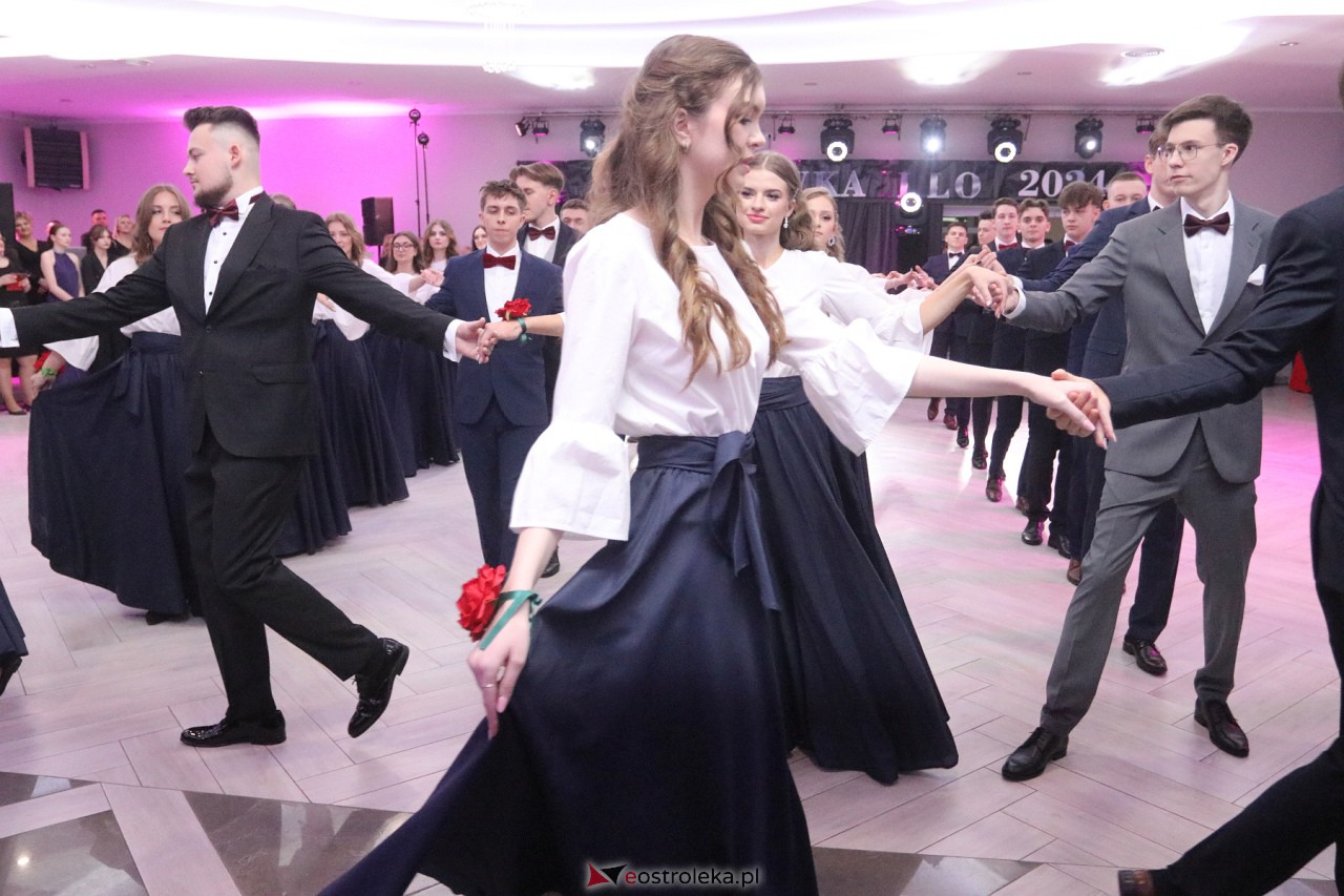 Studniówka 2024 I LO w Ostrołęce [13.01.2024] - zdjęcie #194 - eOstroleka.pl
