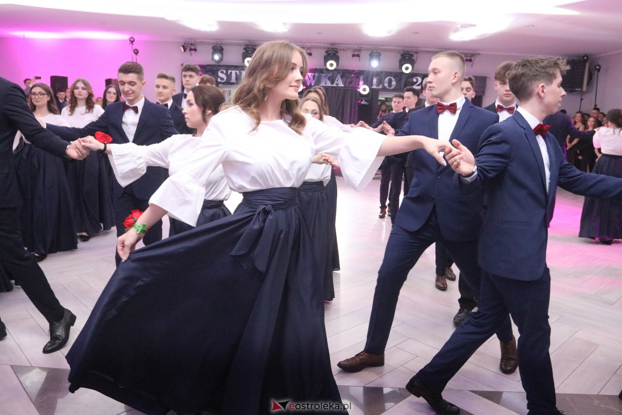 Studniówka 2024 I LO w Ostrołęce [13.01.2024] - zdjęcie #185 - eOstroleka.pl