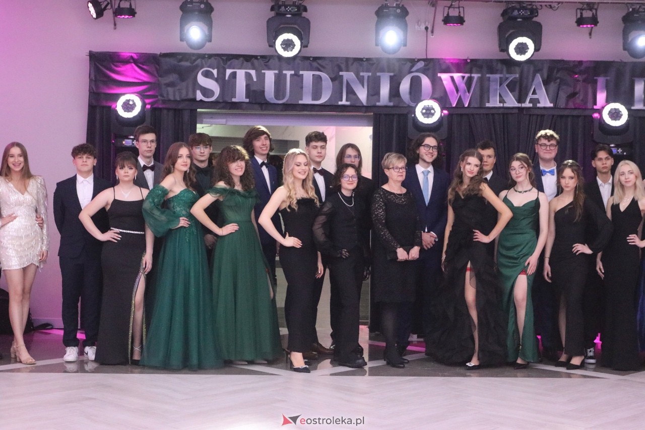 Studniówka 2024 I LO w Ostrołęce [13.01.2024] - zdjęcie #151 - eOstroleka.pl