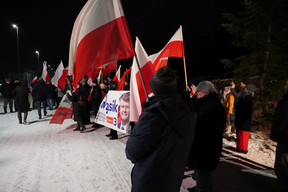 Protest przed ZK w Przytułach Starych [13.01.2024] - zdjęcie #80 - eOstroleka.pl