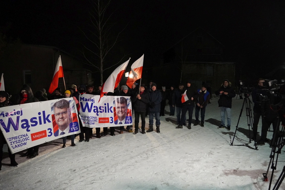 Protest przed ZK w Przytułach Starych [13.01.2024] - zdjęcie #16 - eOstroleka.pl