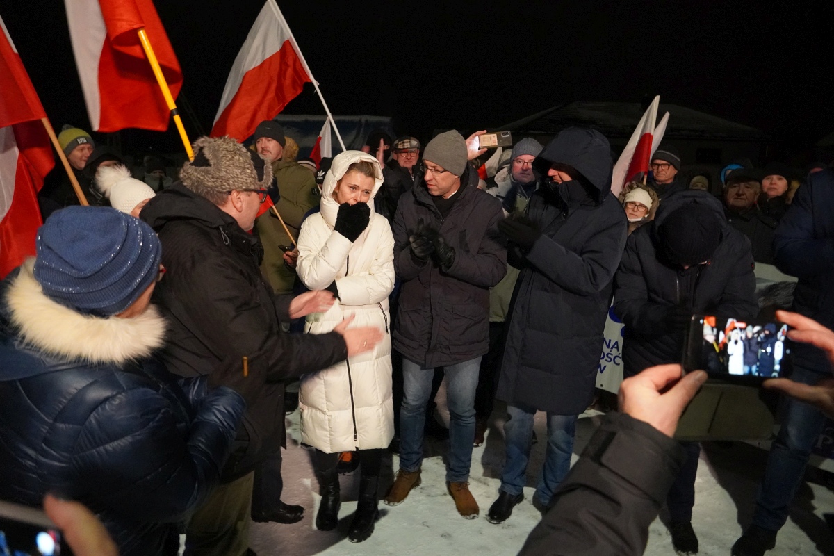 Protest przed ZK w Przytułach Starych [13.01.2024] - zdjęcie #36 - eOstroleka.pl