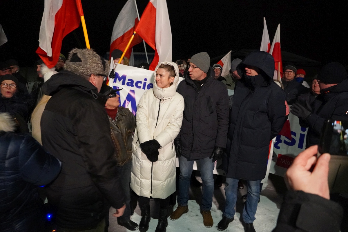 Protest przed ZK w Przytułach Starych [13.01.2024] - zdjęcie #37 - eOstroleka.pl