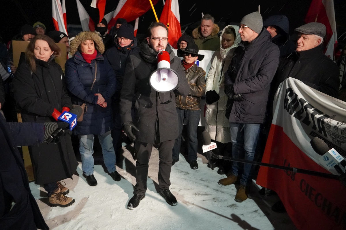 Protest przed ZK w Przytułach Starych [13.01.2024] - zdjęcie #43 - eOstroleka.pl