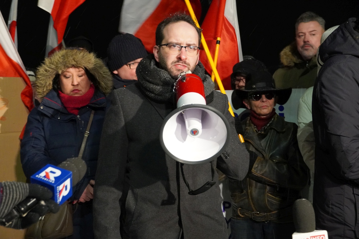 Protest przed ZK w Przytułach Starych [13.01.2024] - zdjęcie #39 - eOstroleka.pl