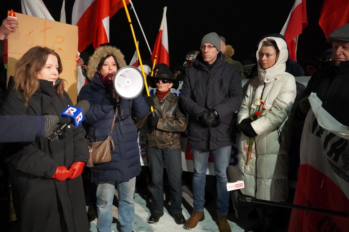 Protest przed ZK w Przytułach Starych [13.01.2024] - zdjęcie #31 - eOstroleka.pl