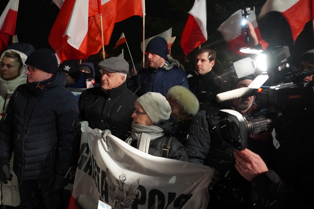 Protest przed ZK w Przytułach Starych [13.01.2024] - zdjęcie #26 - eOstroleka.pl