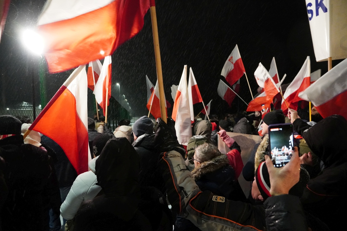 Protest przed ZK w Przytułach Starych [13.01.2024] - zdjęcie #17 - eOstroleka.pl