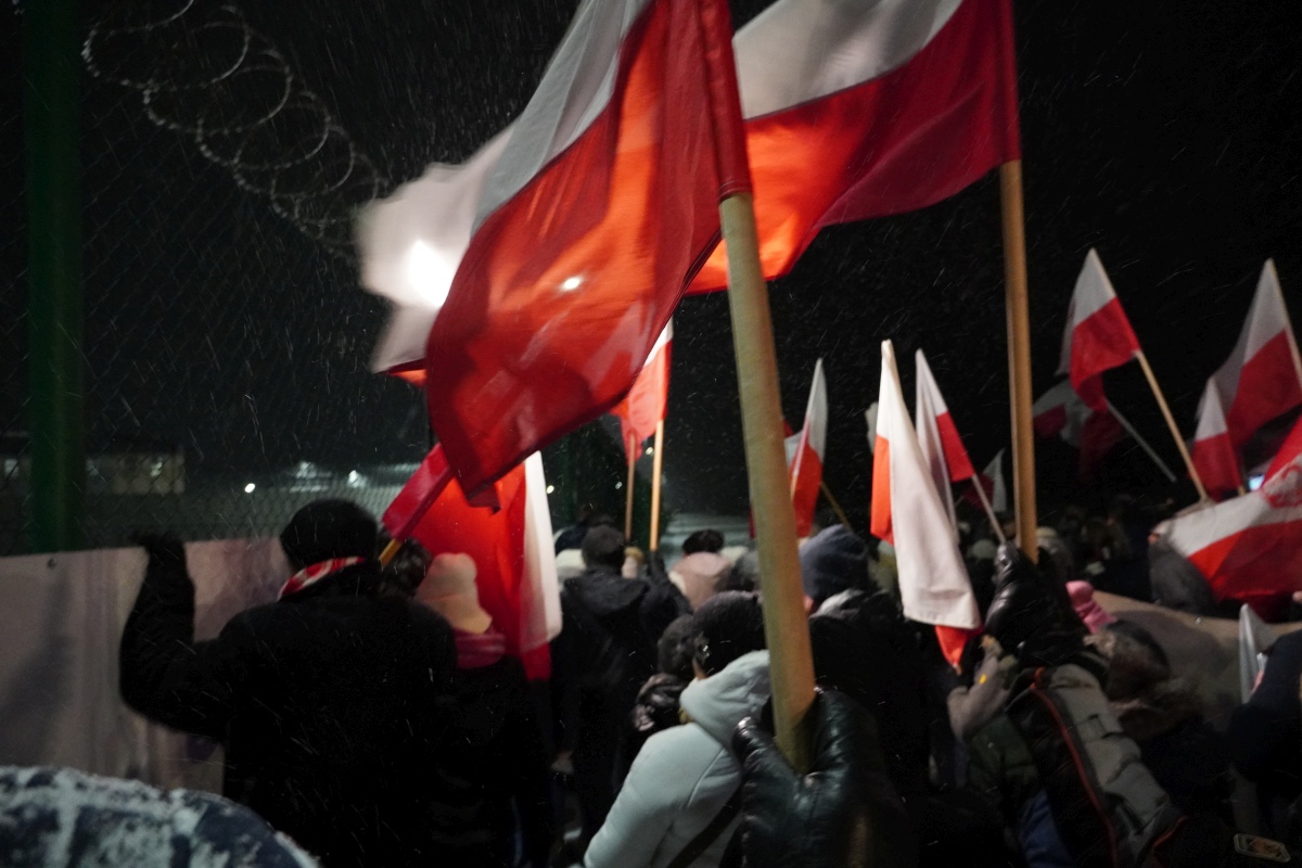 Protest przed ZK w Przytułach Starych [13.01.2024] - zdjęcie #16 - eOstroleka.pl