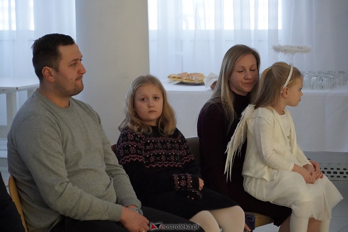 Koncert Galowy laureatów Przeglądu Kolęd i Pastorałek w Baranowie [14.01.2024] - zdjęcie #48 - eOstroleka.pl
