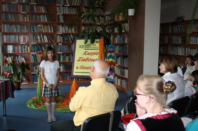 Kurpie w literaturze - konkurs recytatorski  - zdjęcie #8 - eOstroleka.pl