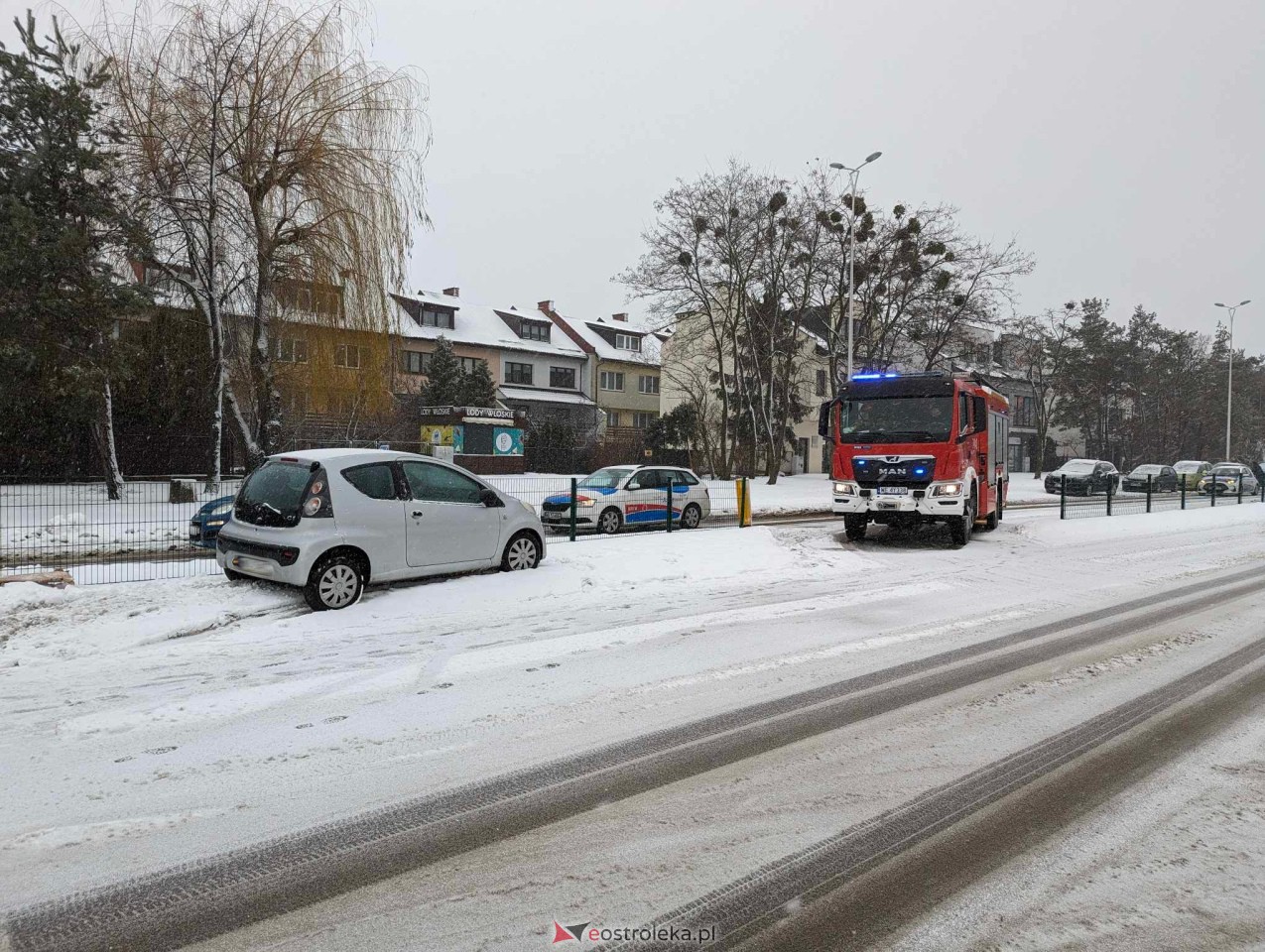Potrącenie pieszego na F. Nila w Ostrołęce [15.01.2024] - zdjęcie #6 - eOstroleka.pl