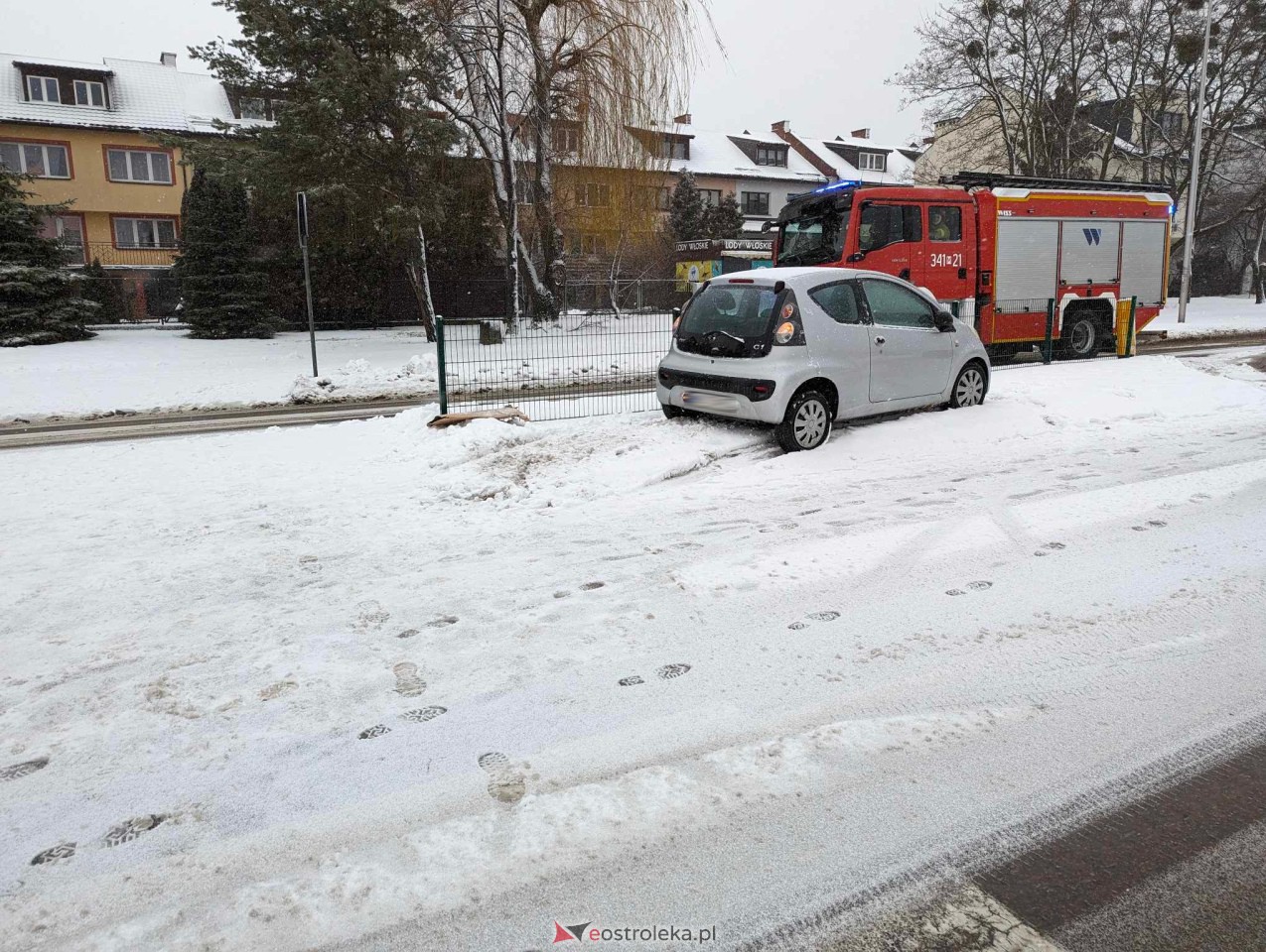 Potrącenie pieszego na F. Nila w Ostrołęce [15.01.2024] - zdjęcie #4 - eOstroleka.pl