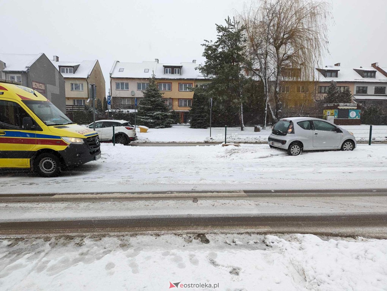 Potrącenie pieszego na F. Nila w Ostrołęce [15.01.2024] - zdjęcie #3 - eOstroleka.pl