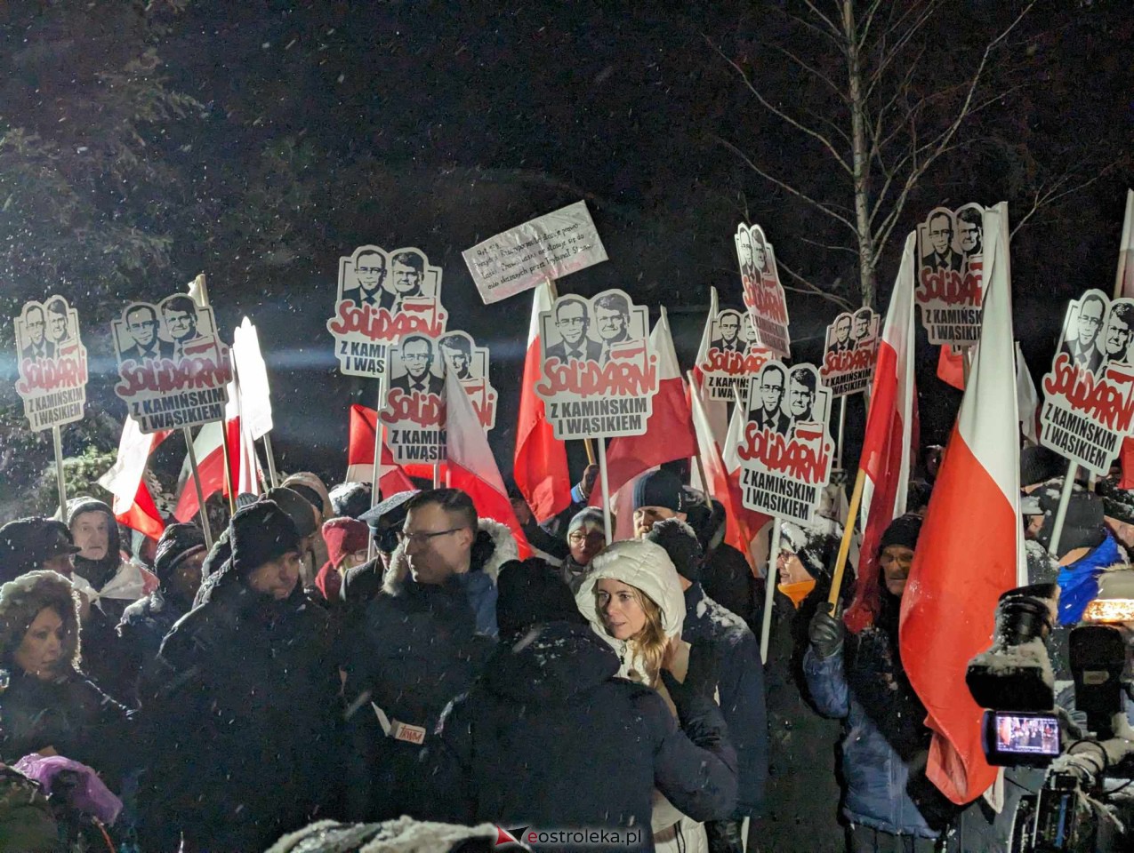 Wiec poparcia dla Macieja Wąsika w Przytułach Starych [15.01.2024] - zdjęcie #25 - eOstroleka.pl