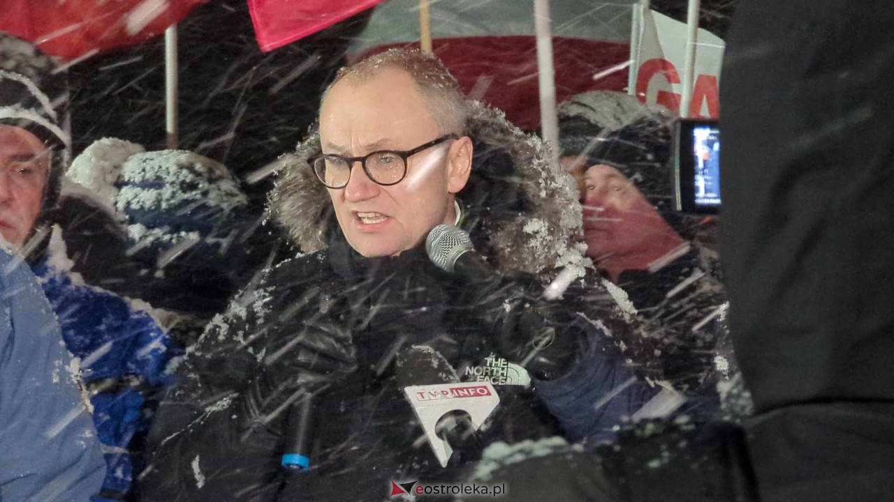 Wiec poparcia dla Macieja Wąsika w Przytułach Starych [15.01.2024] - zdjęcie #6 - eOstroleka.pl