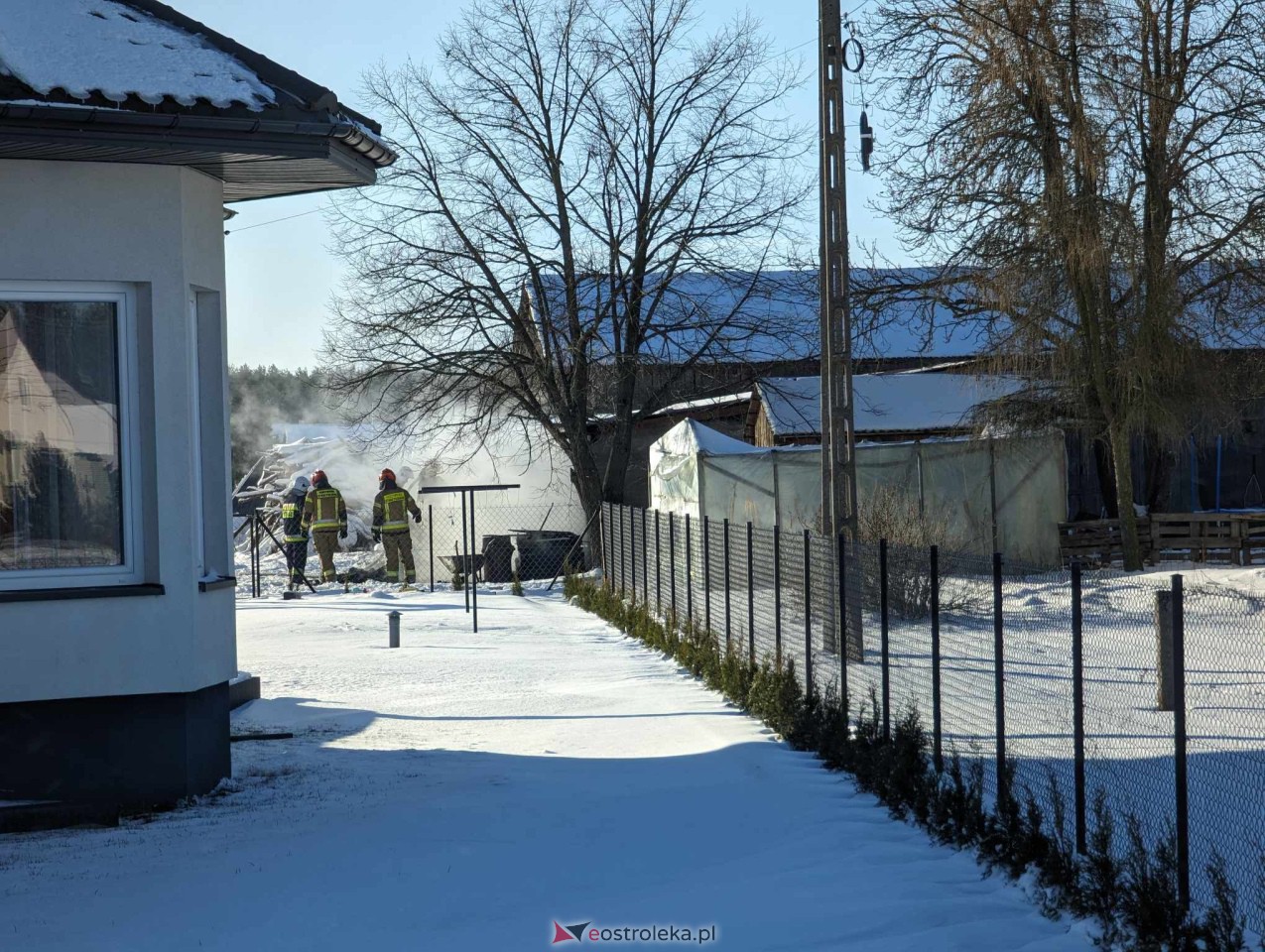 Pożar w Mostowie [16.01.2024] - zdjęcie #5 - eOstroleka.pl