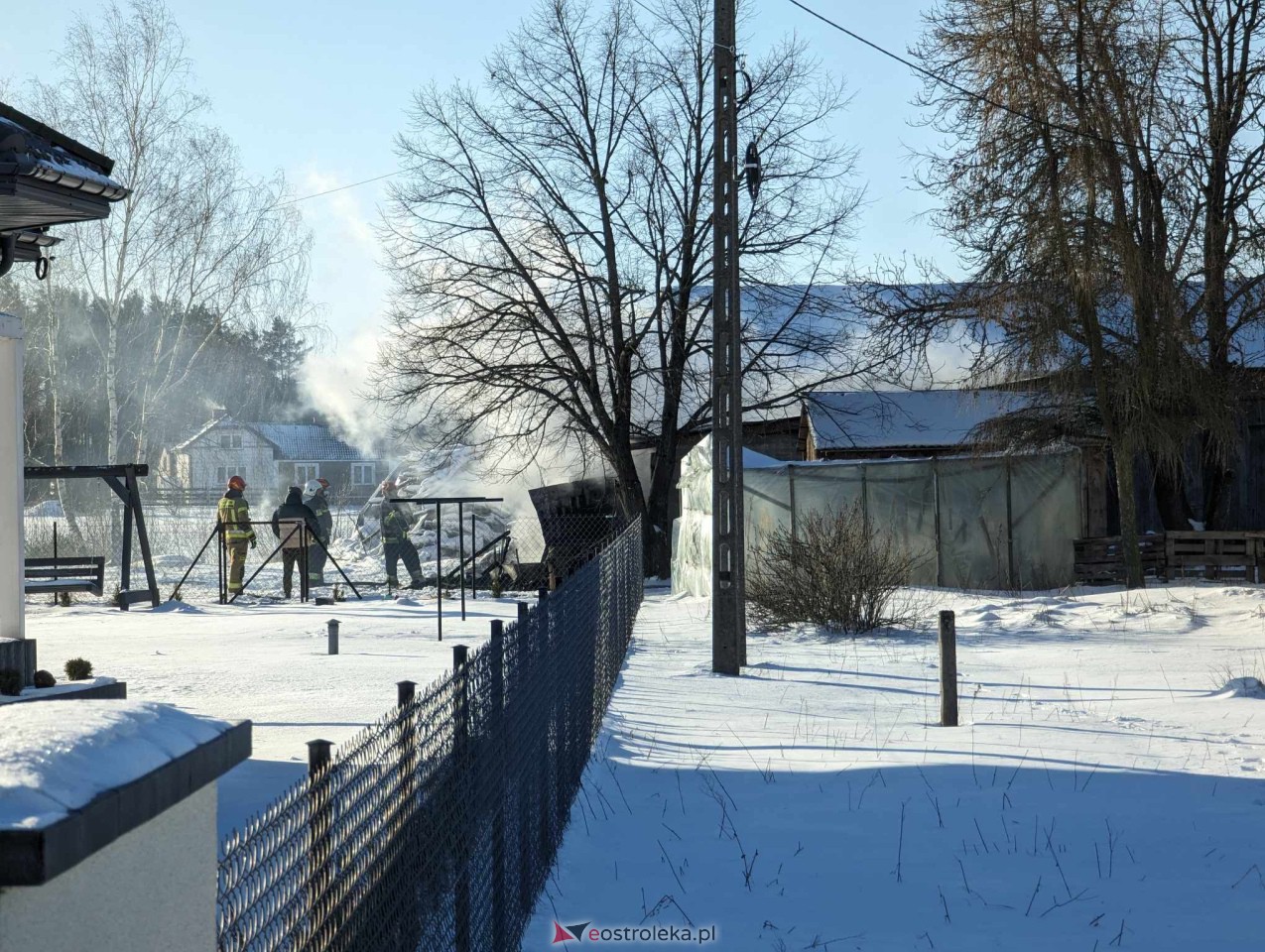 Pożar w Mostowie [16.01.2024] - zdjęcie #4 - eOstroleka.pl