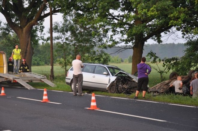 Wypadek w Teodorowie - zdjęcie #2 - eOstroleka.pl