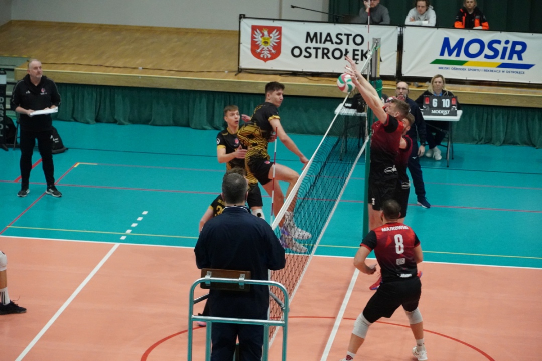 SPS Volley Ostrołęka vs SMS PZPS Spała [17.01.2024] - zdjęcie #110 - eOstroleka.pl