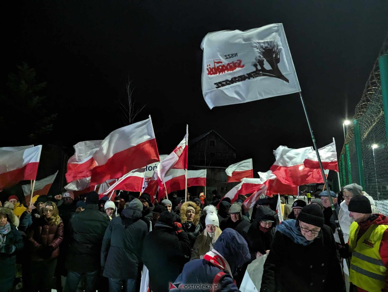 Przytuły Stare: Wiec poparcia dla Macieja Wąsika z udziałem J. Kaczyńskiego [19.01.2024] - zdjęcie #65 - eOstroleka.pl