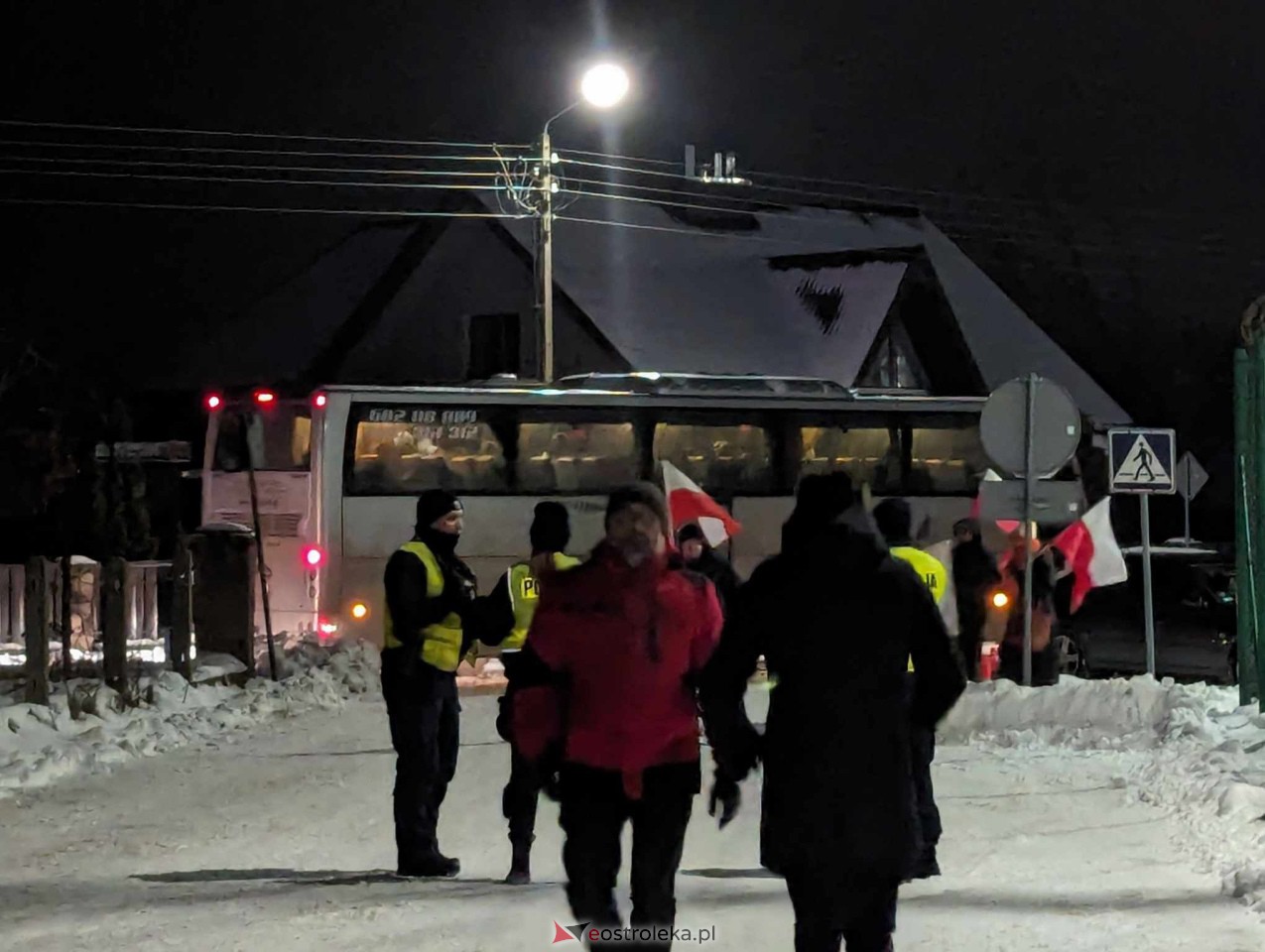 Przytuły Stare: Wiec poparcia dla Macieja Wąsika z udziałem J. Kaczyńskiego [19.01.2024] - zdjęcie #56 - eOstroleka.pl