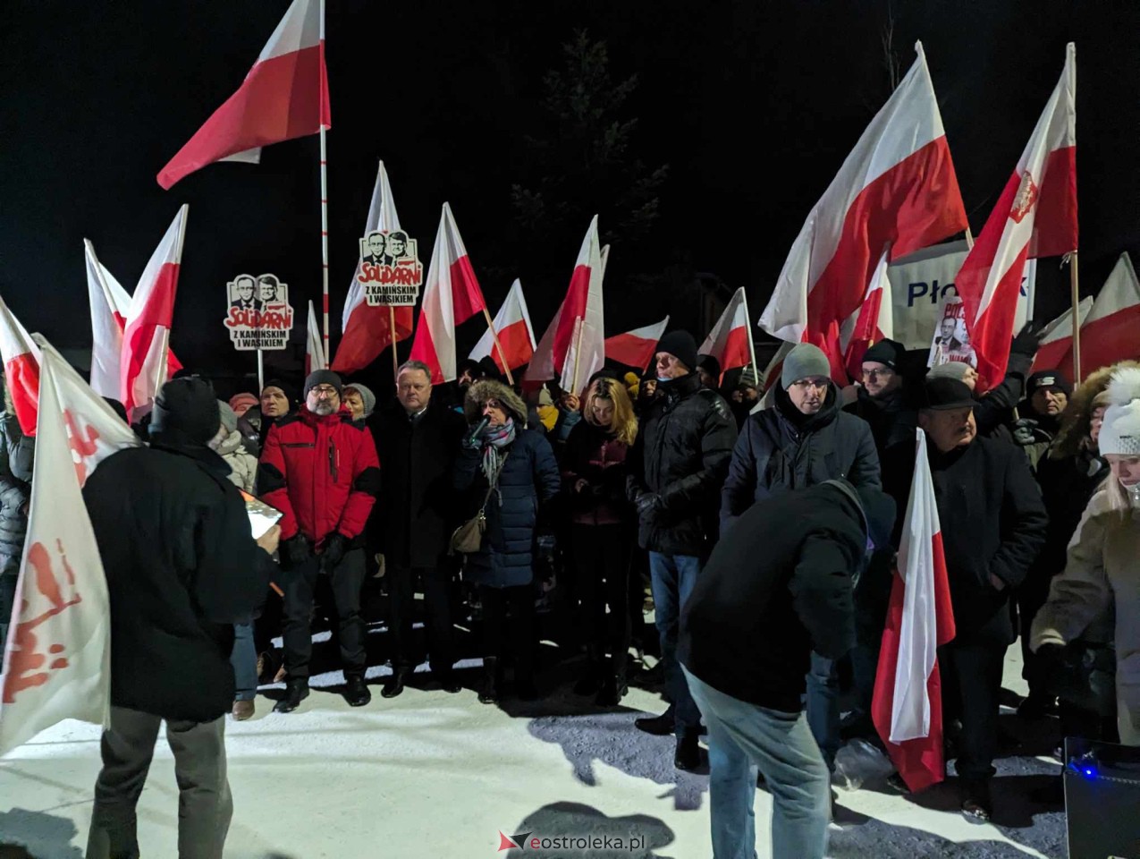 Przytuły Stare: Wiec poparcia dla Macieja Wąsika z udziałem J. Kaczyńskiego [19.01.2024] - zdjęcie #55 - eOstroleka.pl
