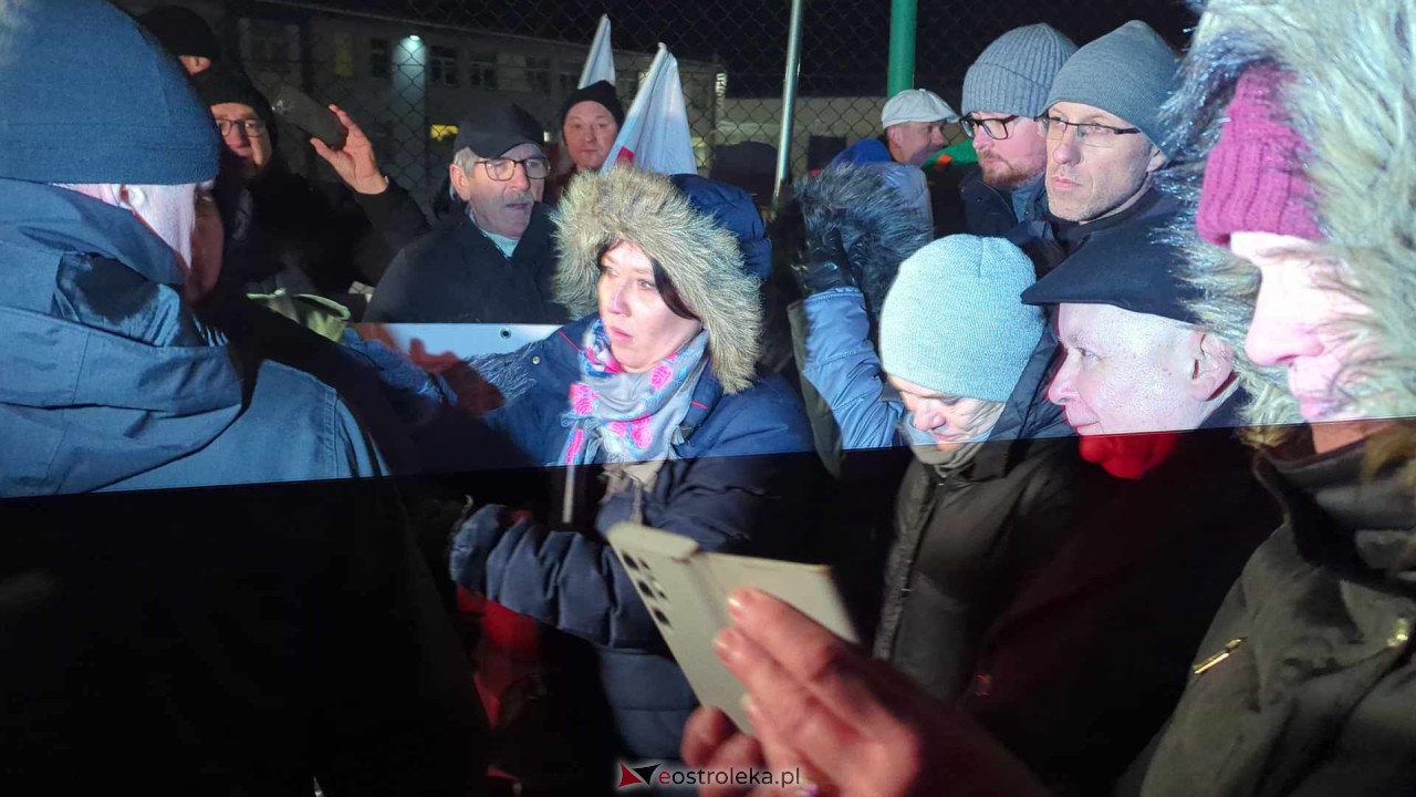 Przytuły Stare: Wiec poparcia dla Macieja Wąsika z udziałem J. Kaczyńskiego [19.01.2024] - zdjęcie #54 - eOstroleka.pl