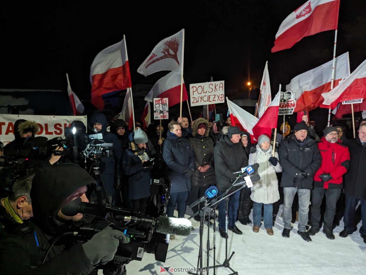Przytuły Stare: Wiec poparcia dla Macieja Wąsika z udziałem J. Kaczyńskiego [19.01.2024] - zdjęcie #35 - eOstroleka.pl