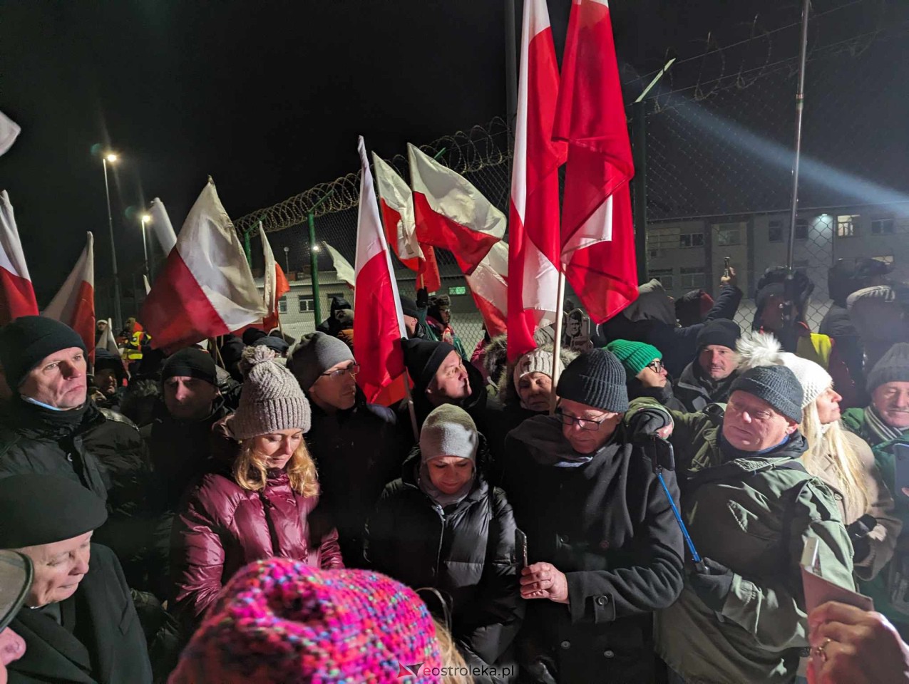 Przytuły Stare: Wiec poparcia dla Macieja Wąsika z udziałem J. Kaczyńskiego [19.01.2024] - zdjęcie #19 - eOstroleka.pl