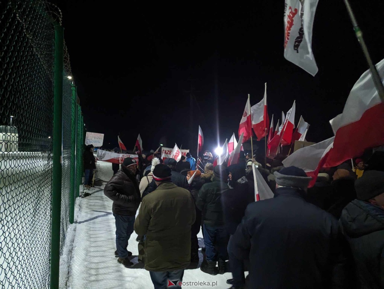 Przytuły Stare: Wiec poparcia dla Macieja Wąsika z udziałem J. Kaczyńskiego [19.01.2024] - zdjęcie #9 - eOstroleka.pl