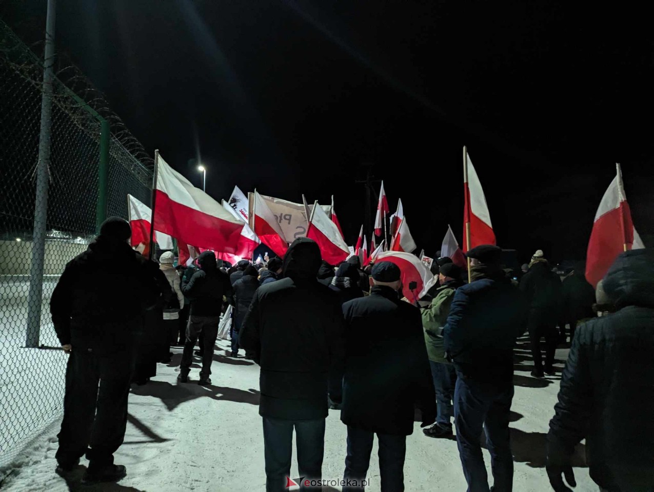 Przytuły Stare: Wiec poparcia dla Macieja Wąsika z udziałem J. Kaczyńskiego [19.01.2024] - zdjęcie #4 - eOstroleka.pl