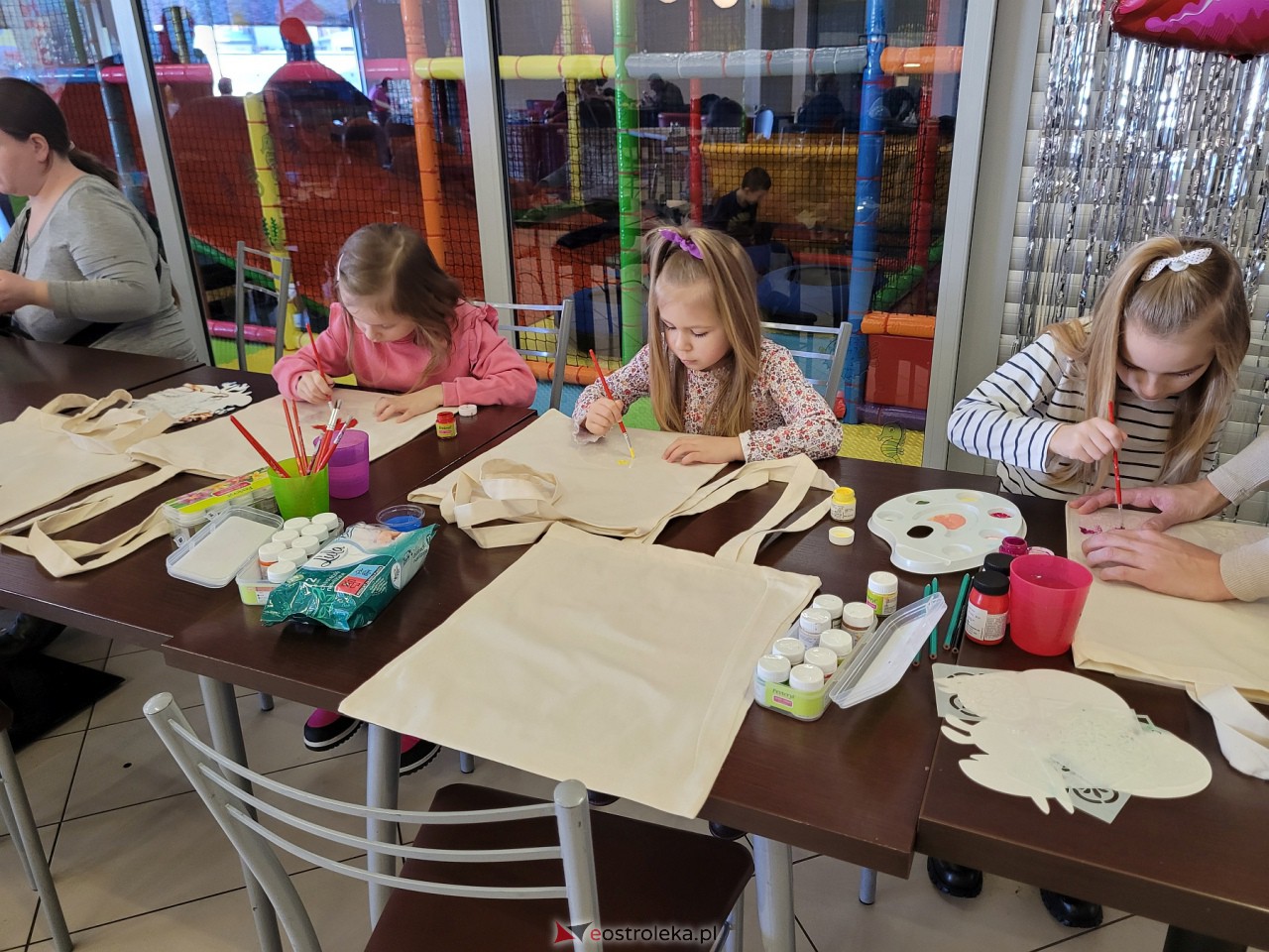 Zimowe Warsztaty Kreatywne [19.01.2024] - zdjęcie #52 - eOstroleka.pl