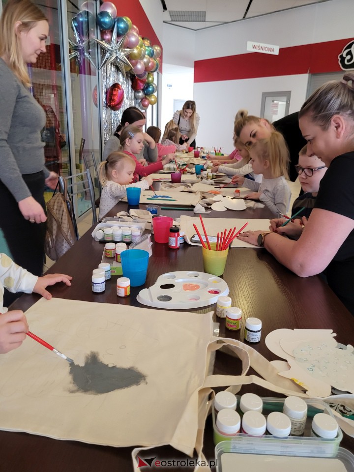 Zimowe Warsztaty Kreatywne [19.01.2024] - zdjęcie #45 - eOstroleka.pl