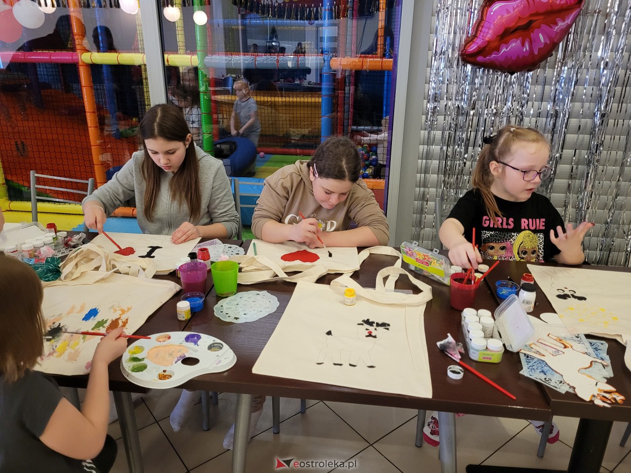 Zimowe Warsztaty Kreatywne [19.01.2024] - zdjęcie #42 - eOstroleka.pl