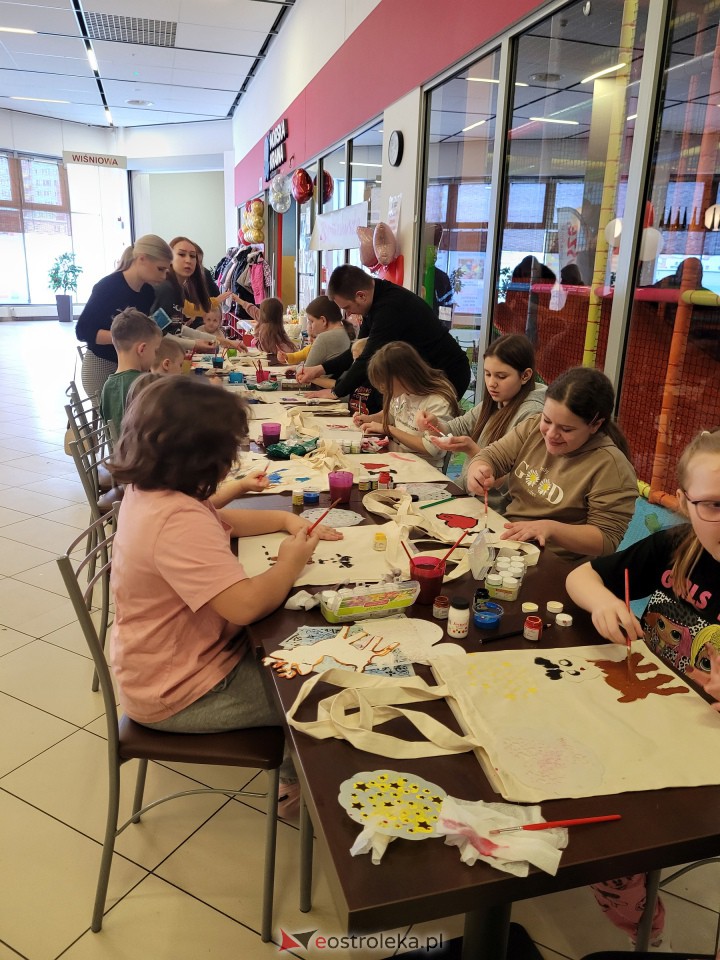 Zimowe Warsztaty Kreatywne [19.01.2024] - zdjęcie #33 - eOstroleka.pl
