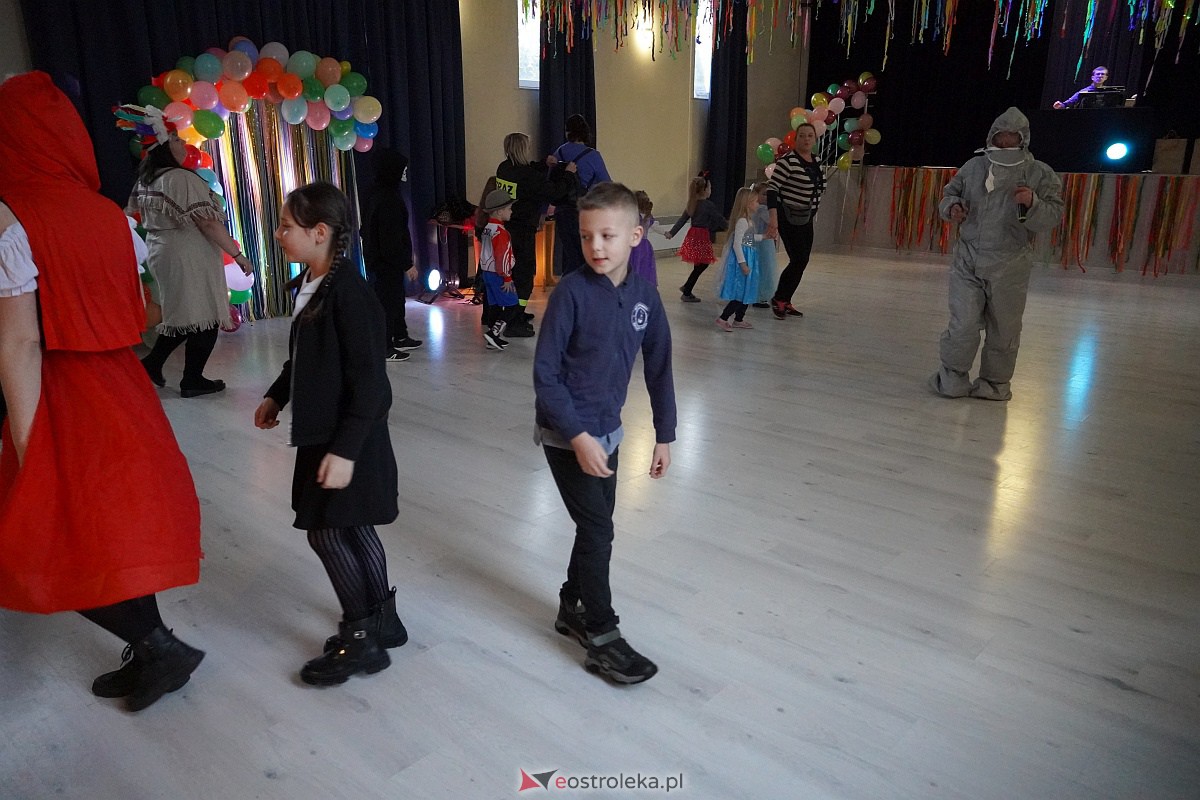 Bal Karnawałowy dla dzieci w Goworowie [19.01.2024] - zdjęcie #39 - eOstroleka.pl