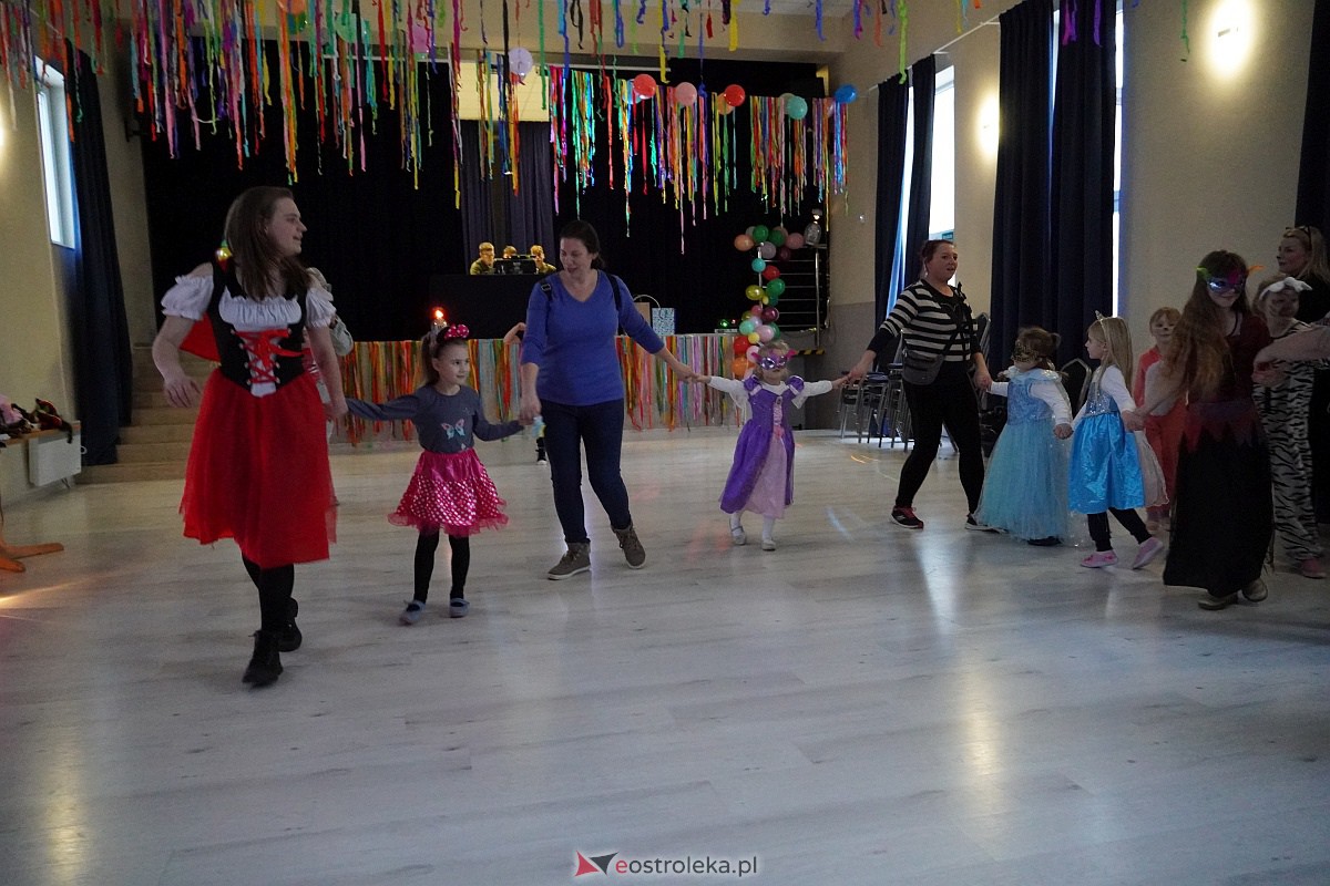 Bal Karnawałowy dla dzieci w Goworowie [19.01.2024] - zdjęcie #39 - eOstroleka.pl