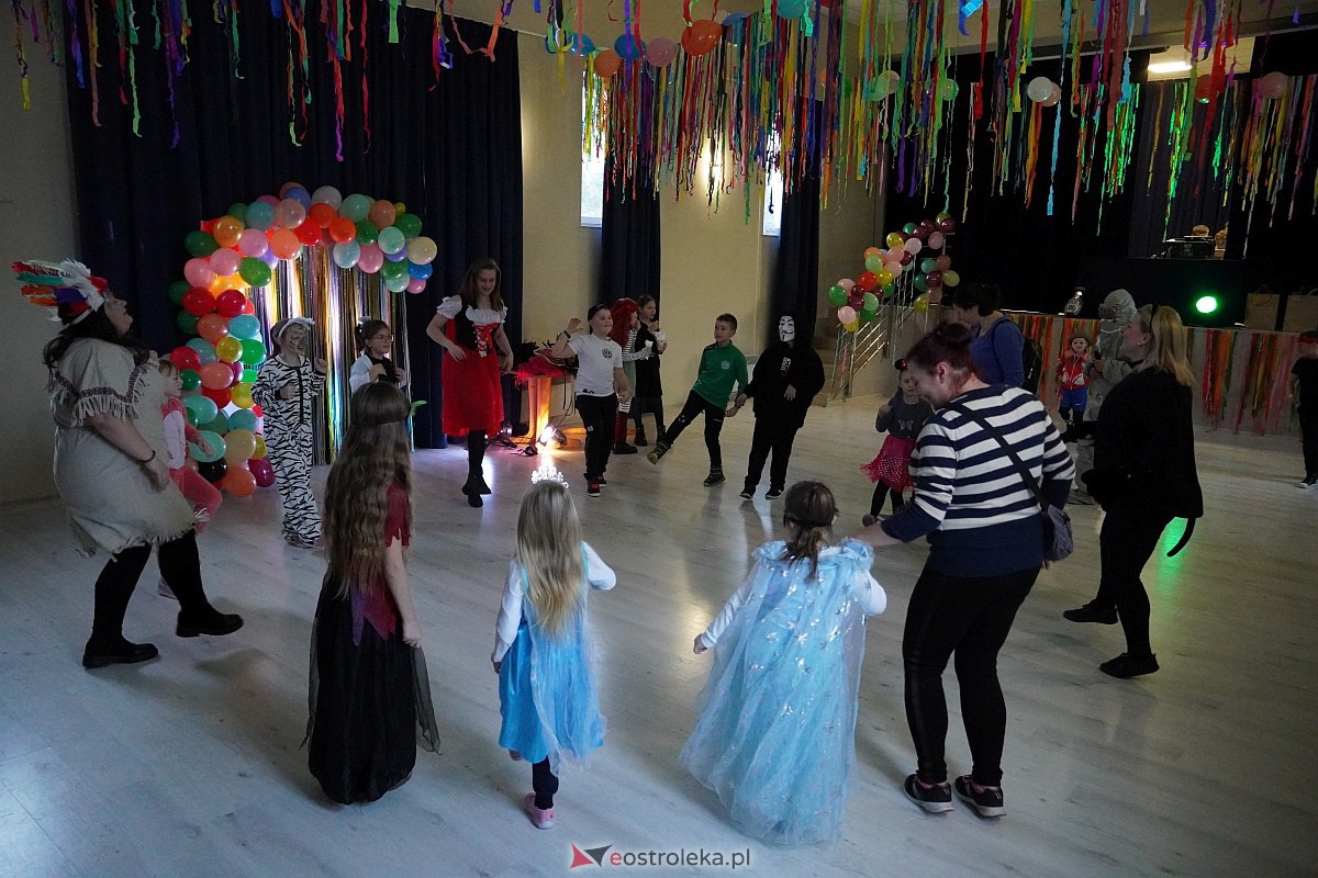Bal Karnawałowy dla dzieci w Goworowie [19.01.2024] - zdjęcie #46 - eOstroleka.pl