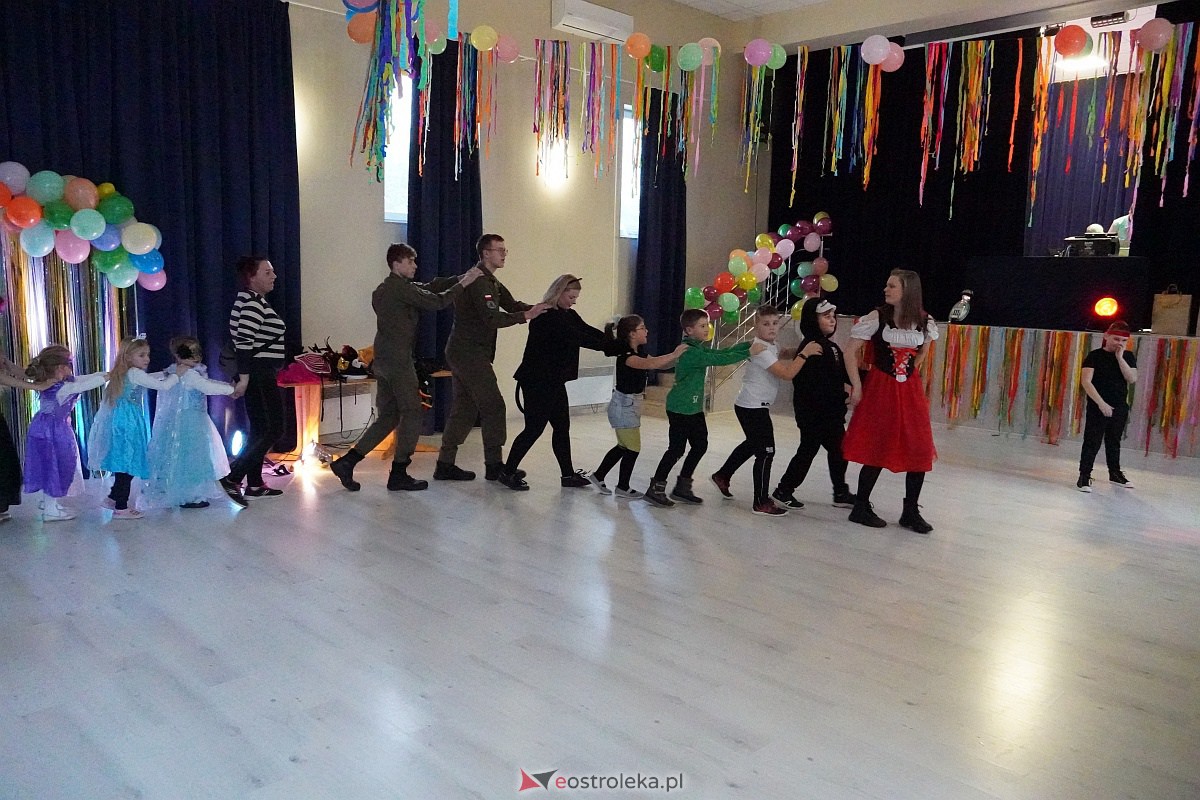 Bal Karnawałowy dla dzieci w Goworowie [19.01.2024] - zdjęcie #15 - eOstroleka.pl