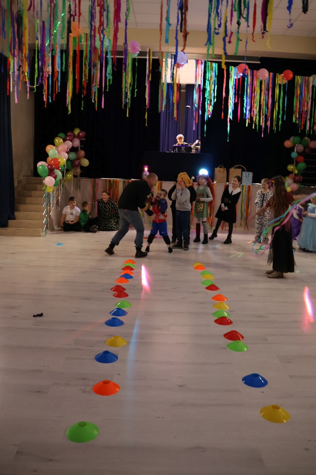 Bal Karnawałowy dla dzieci w Goworowie [19.01.2024] - zdjęcie #5 - eOstroleka.pl