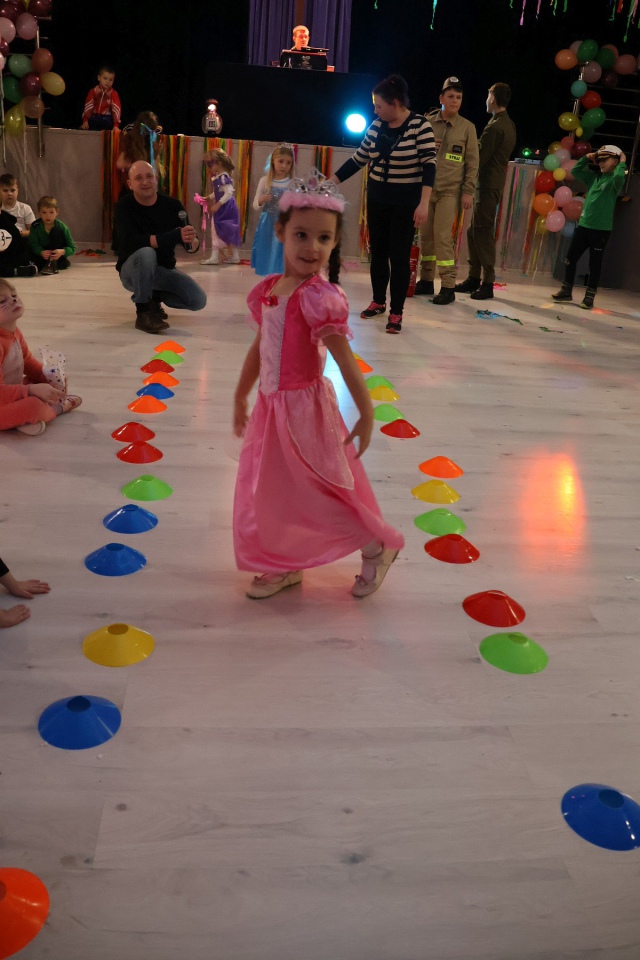 Bal Karnawałowy dla dzieci w Goworowie [19.01.2024] - zdjęcie #3 - eOstroleka.pl